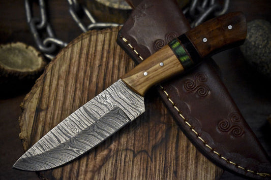 Twist Damascus Skinner Knife with Hardwood Handle and Wooden Bolster for Hunting