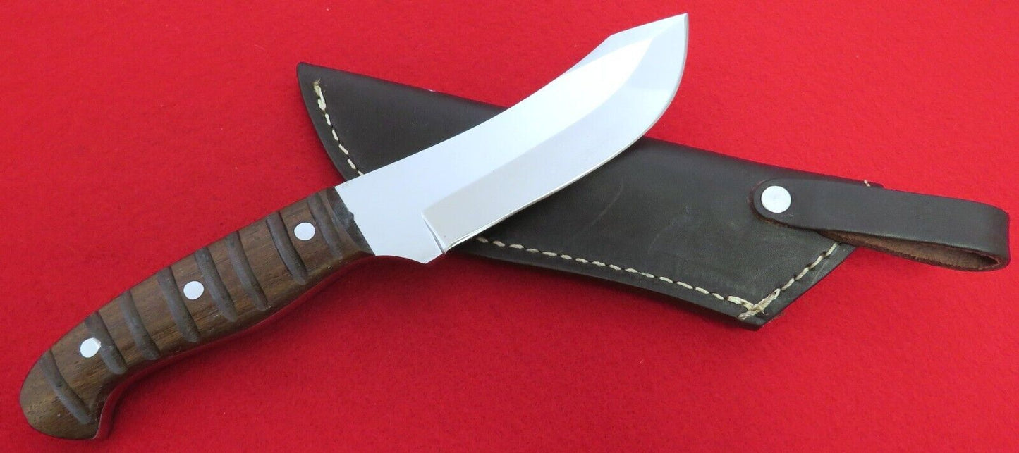 9.25" Buffalo Skinner Knife – 5" Upswept Stainless Blade, Carved Hardwood Handle, Leather Sheath
