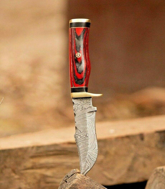 8" Damascus Steel Bowie Knife – Wood Handle & Brass Guard