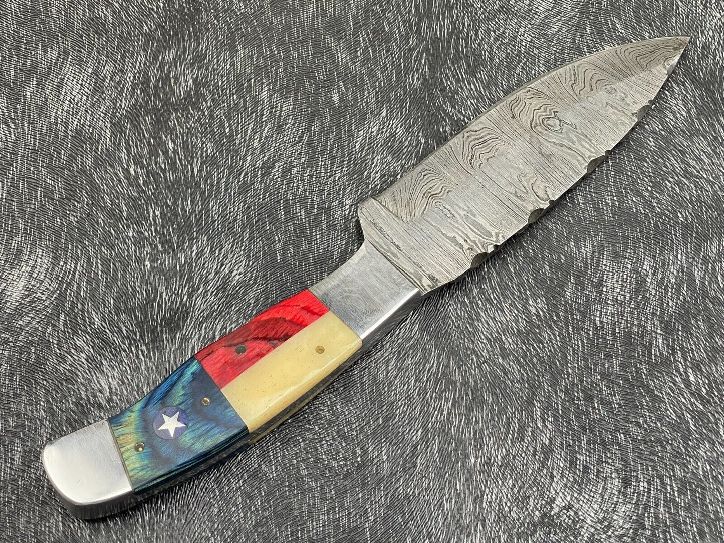9 Inch Damascus Steel Skinning Bowie Knife with Texas Flag Handle