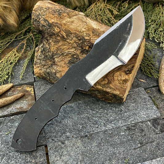 Custom Handmade D2 Steel Tracker Hunting Knife – Full Tang, Leather Sheath, 10"