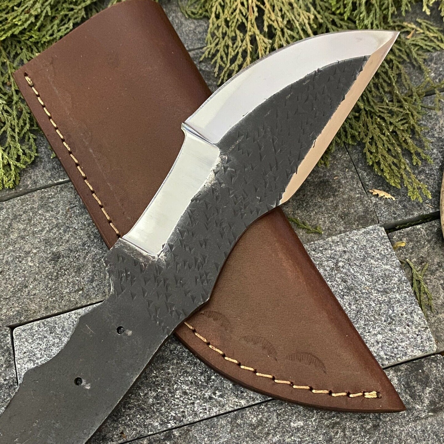 Custom Handmade D2 Steel Tracker Hunting Knife – Full Tang, Leather Sheath, 10"