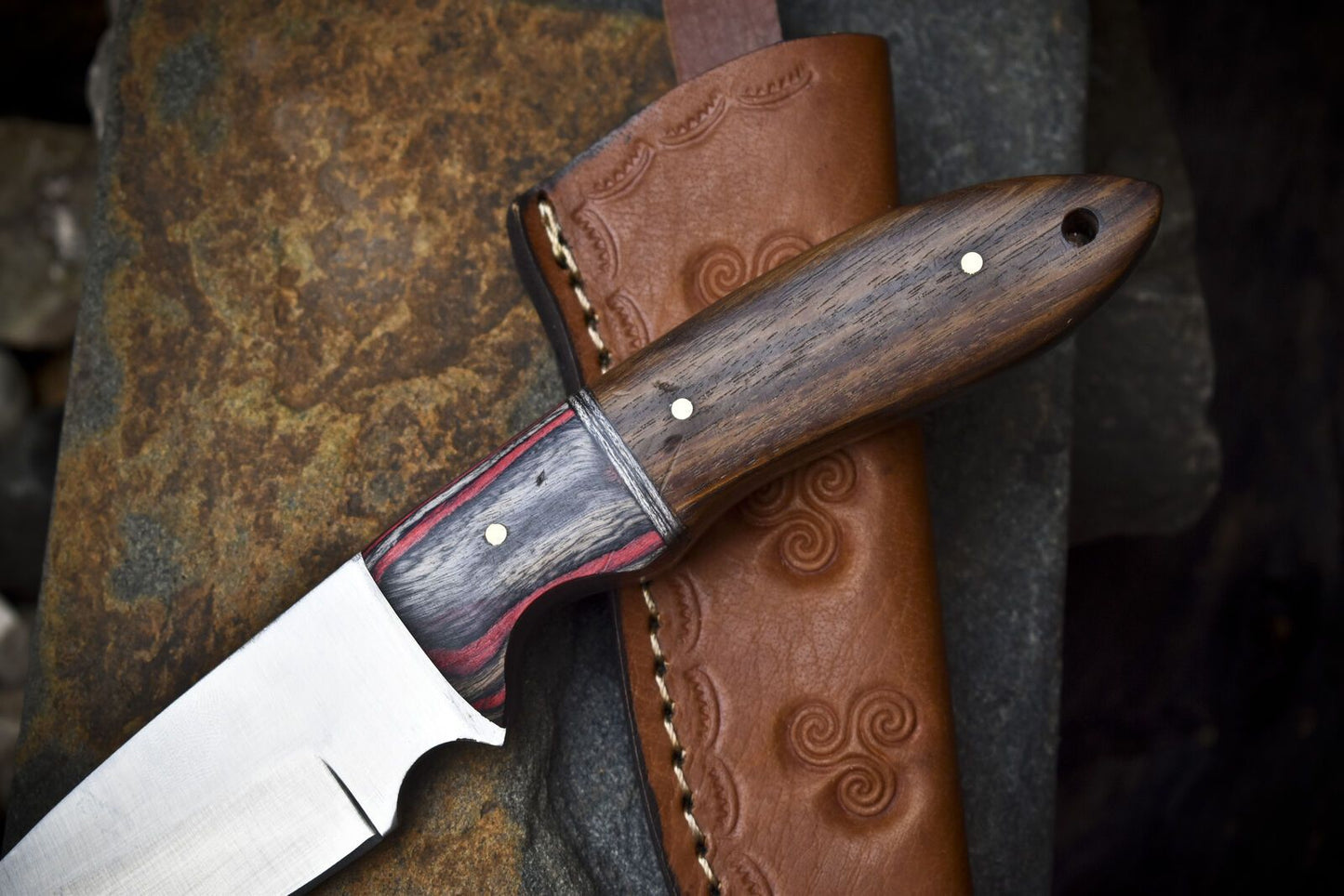 8.5" Hand Forged Skinner Knife 440C Stainless Steel Walnut Handle with Leather Sheath