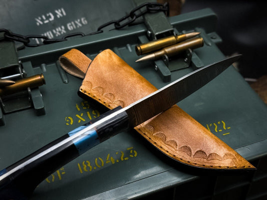 Handmade Damascus Steel Chef Kitchen Knife – Epoxy Resin Handle with Leather Sheath