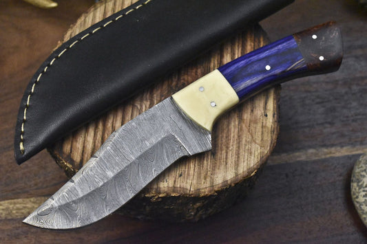 Custom Twist Damascus Skinner Knife with Hardwood Handle for Camping – Limited Edition