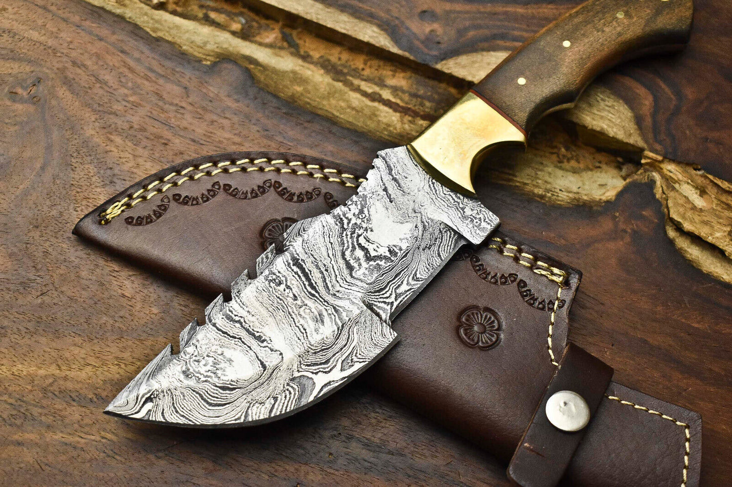 Rare Handmade Damascus Tracker Knife – Full Tang Camping, Hunting & Survival Knife with Leather Sheath