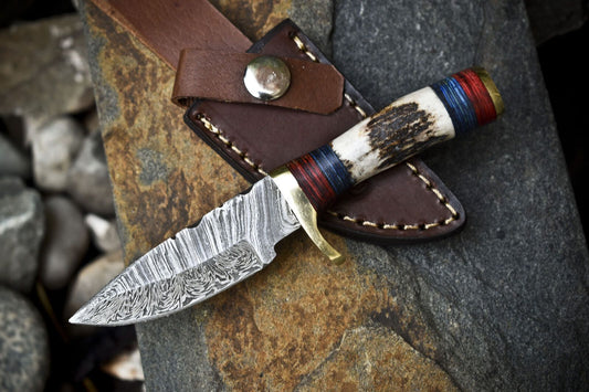 Twist Damascus Skinner Knife with Stag Antler Handle – Hand Forged Hunting Blade