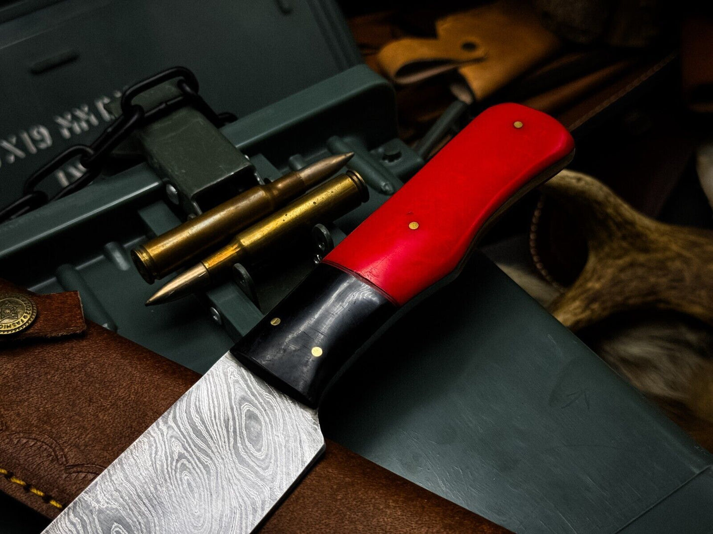 Handmade Damascus Steel Kitchen Chef Cutting Knife – Resin Handle with Leather Sheath
