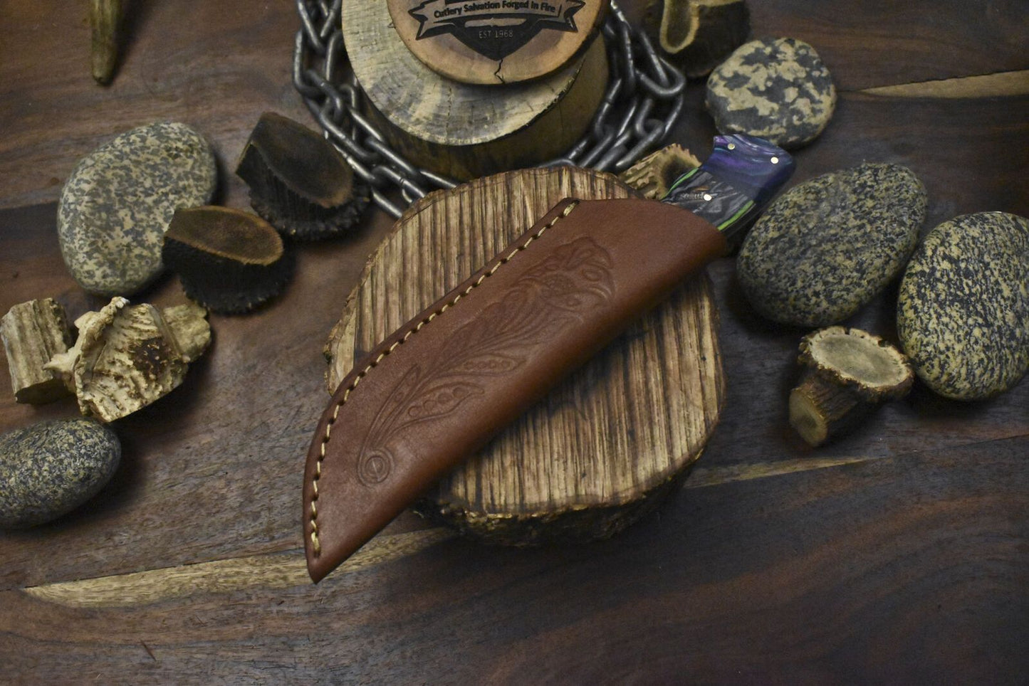 Twist Damascus Gut Hook Skinner Knife with Hardwood Handle – Handmade Hunting Gift Blade