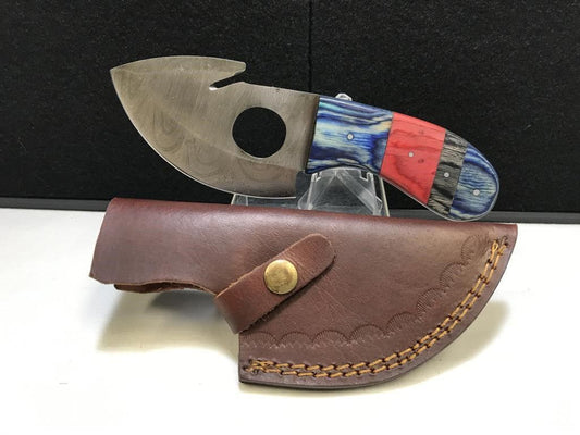 Damascus Steel Gut Hook Skinner Knife – Wooden Handle with Custom Leather Sheath