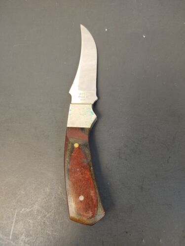 8" Skinner Hunting Knife – Stainless Steel Full Tang Blade, Wooden Handle, Leather Sheath