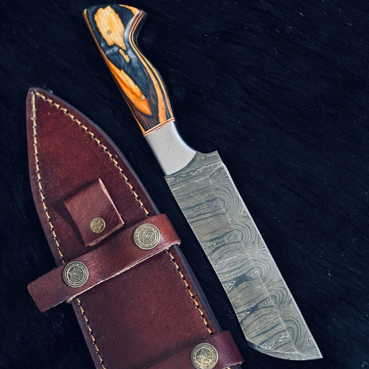 9.5" Custom Twist Damascus Steel Bowie Hunting Knife – Camel Bone & Wood Handle