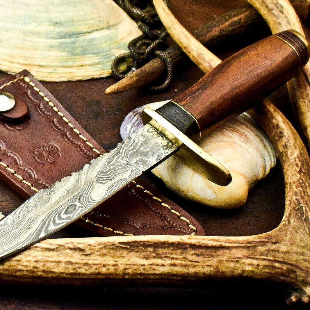 9.75" Damascus Hunting Knife – Walnut Wood Handle with Leather Sheath
