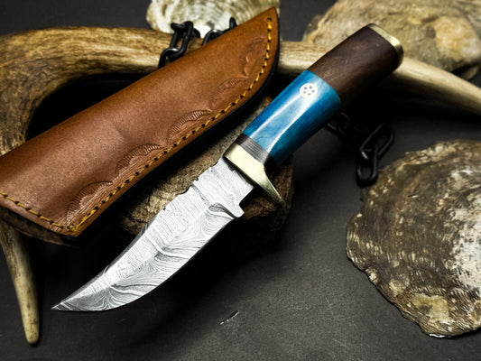 Handmade Damascus Steel Hunting Knife – Bone Handle with Leather Sheath