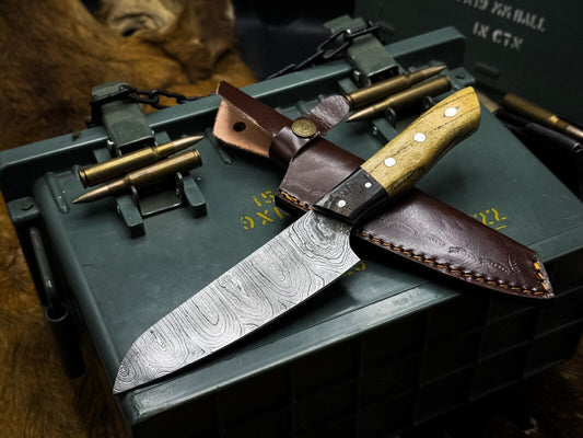 Handmade Damascus Steel Kitchen Chef Knife with Ram Horn Handle & Cow Leather Sheath