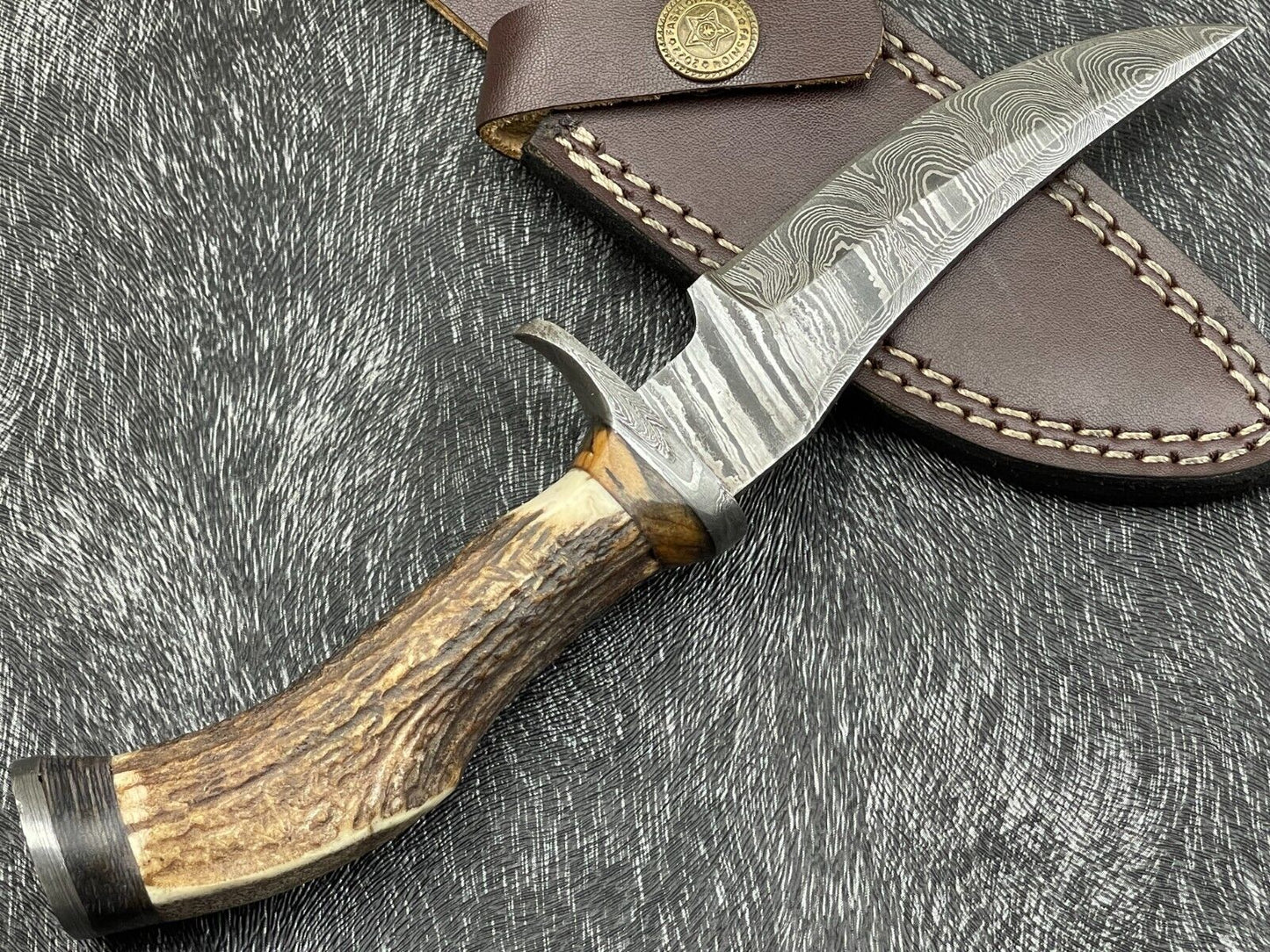 Heritage Forge 8 Inch Damascus Steel Hunting Bowie Knife with Stag Horn and Hardwood Handle