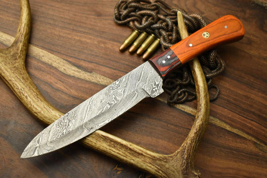 Professional Handmade Damascus Steel Kitchen Knife | 7" Blade, Hardwood Handle