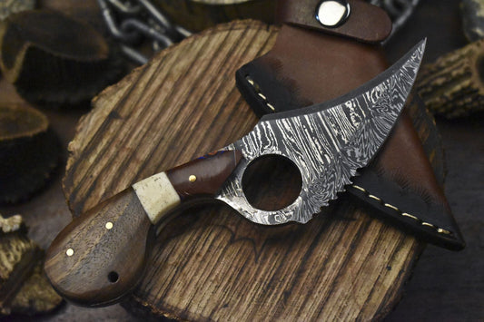 Twist Damascus Skinner Knife with Bone and Wood Handle – Handmade Custom Fixed Blade Hunting Knife