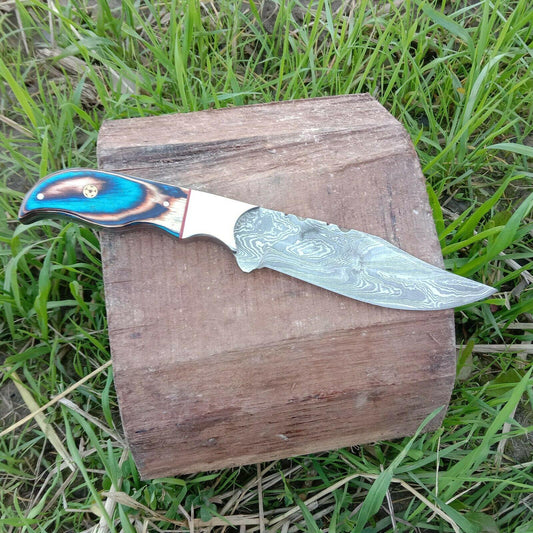 10" Custom Handmade Damascus Steel Bowie Knife with Twist Pattern & Wood Handle