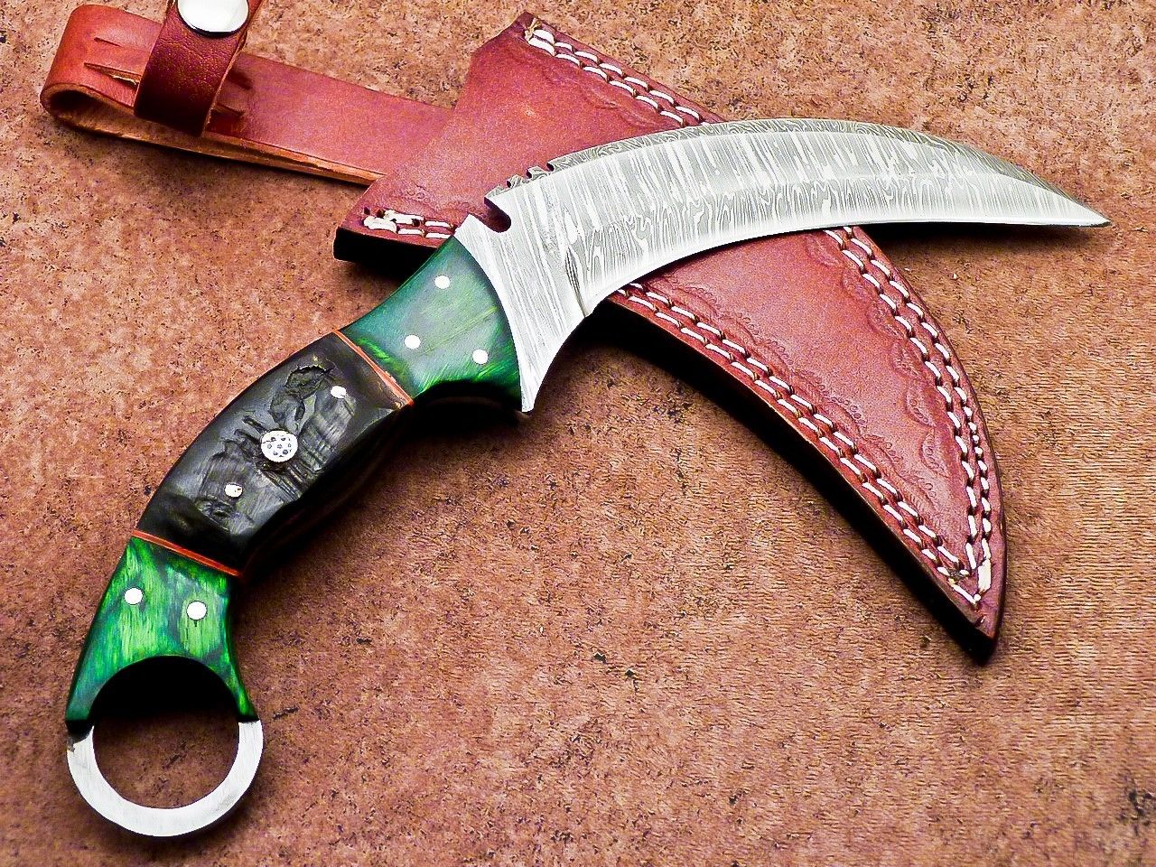 10”Damascus Karambit Knife Full Tang Damascus Steel Karambit With Horn and Wood Handle