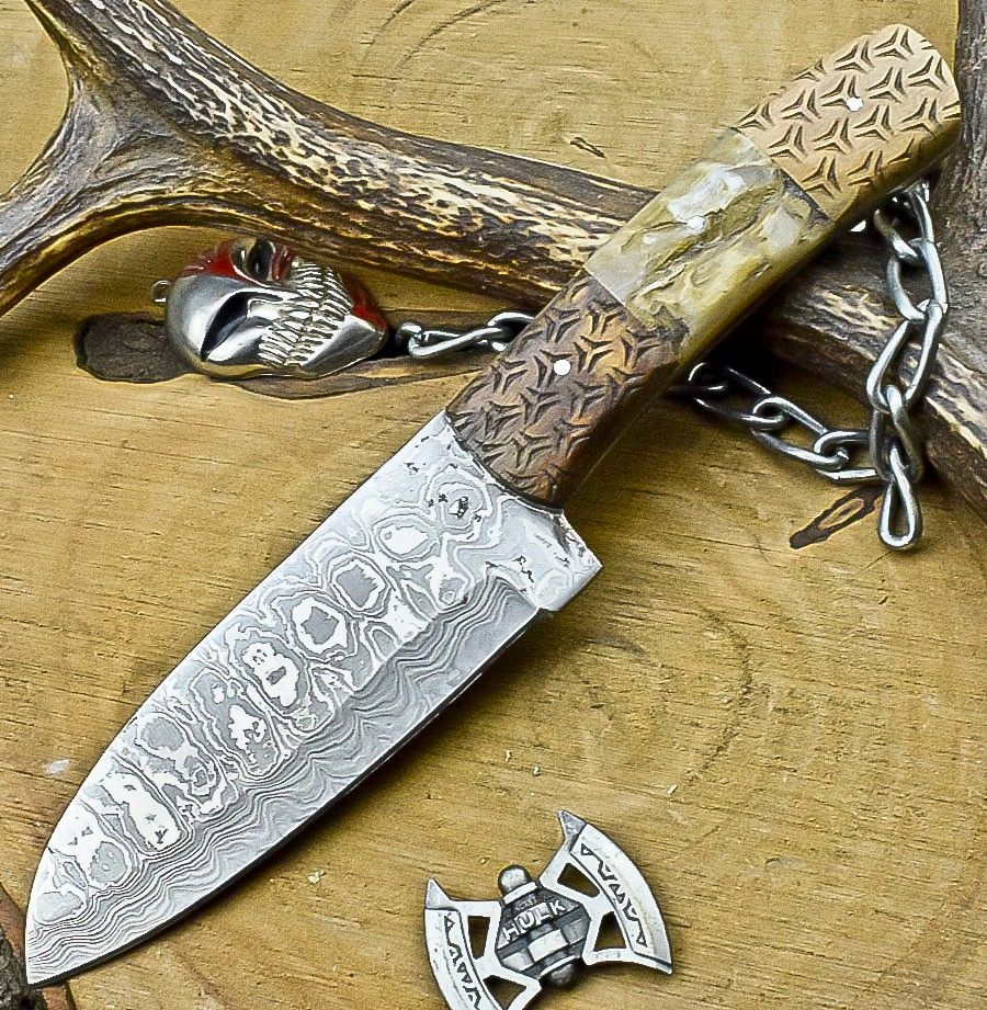 10" Handmade Damascus Bowie Knife Damascus Steel Knife with Wooden Handle & Sheath