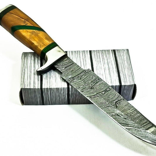 12.7" Handmade Damascus Steel Bowie Knife – Hardwood Handle, Steel Guard & Leather Sheath
