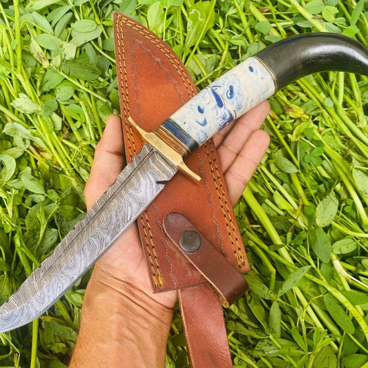 12" Damascus Hunting Bowie Knife – Resin & Horn Handle