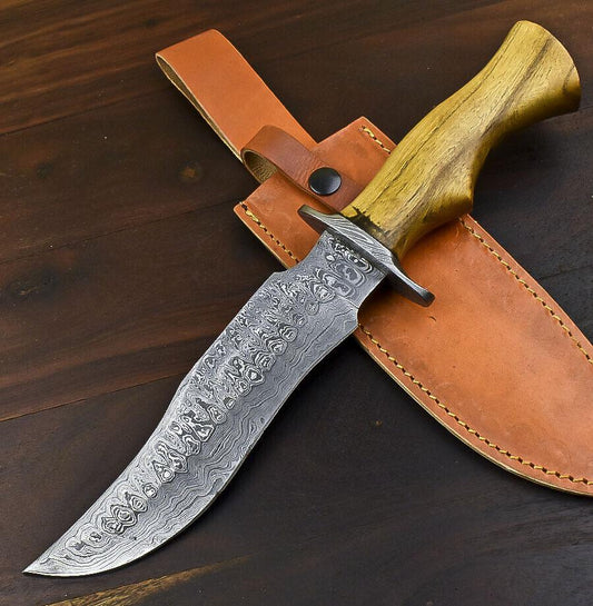 13.5" Handmade Damascus Bowie Knife – Hardwood Handle 