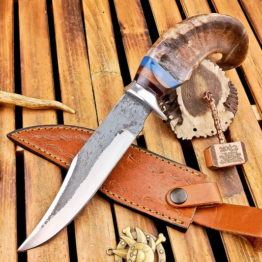 13" Custom Handmade Damascus Bowie Hunting Knife – Ram Horn Handle with Leather Sheath