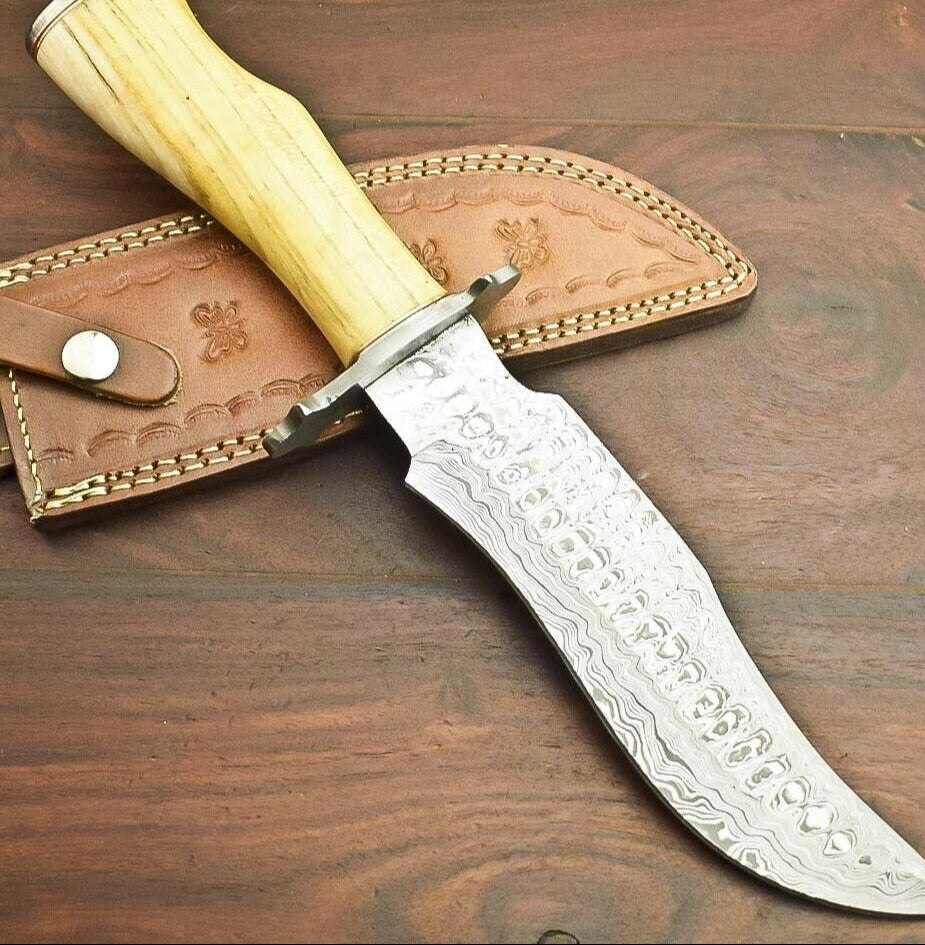 13" Handmade Damascus Bowie Knife | Olive Wood Handle 