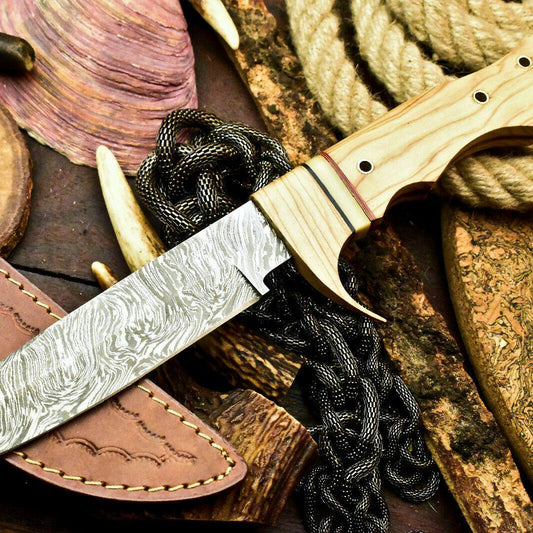 13" Handmade Damascus Hunting Bowie Knife | Hard Wood Handle