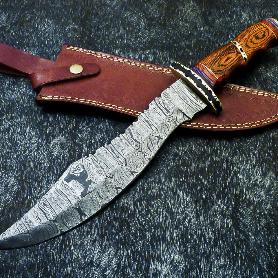 15" Hand-Forged Damascus Bowie Hunting Knife – Hardwood Handle with Brass Bolster