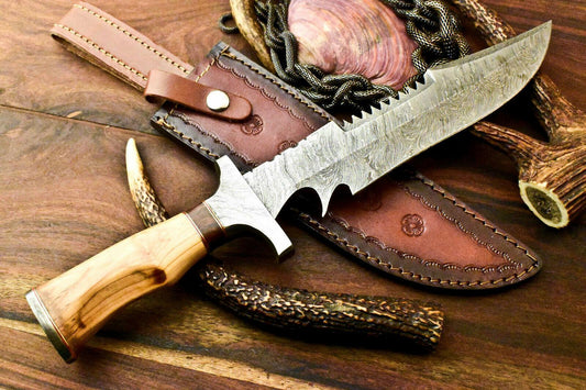 15" Handmade Damascus Bowie Knife Damascus Steel Knife With Olive Wood Handle & Sheath