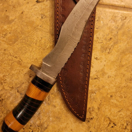 15" Handmade Damascus Hunting Bowie Knife – Olive Wood Handle