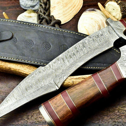 17" Handmade Damascus Bowie Knife Damascus Steel Knife With Walnut Wood Handle