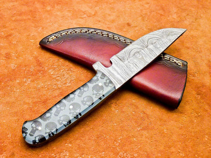 8" Handmade Damascus Bowie Knife with Resin Handle | Compact Hunting Blade