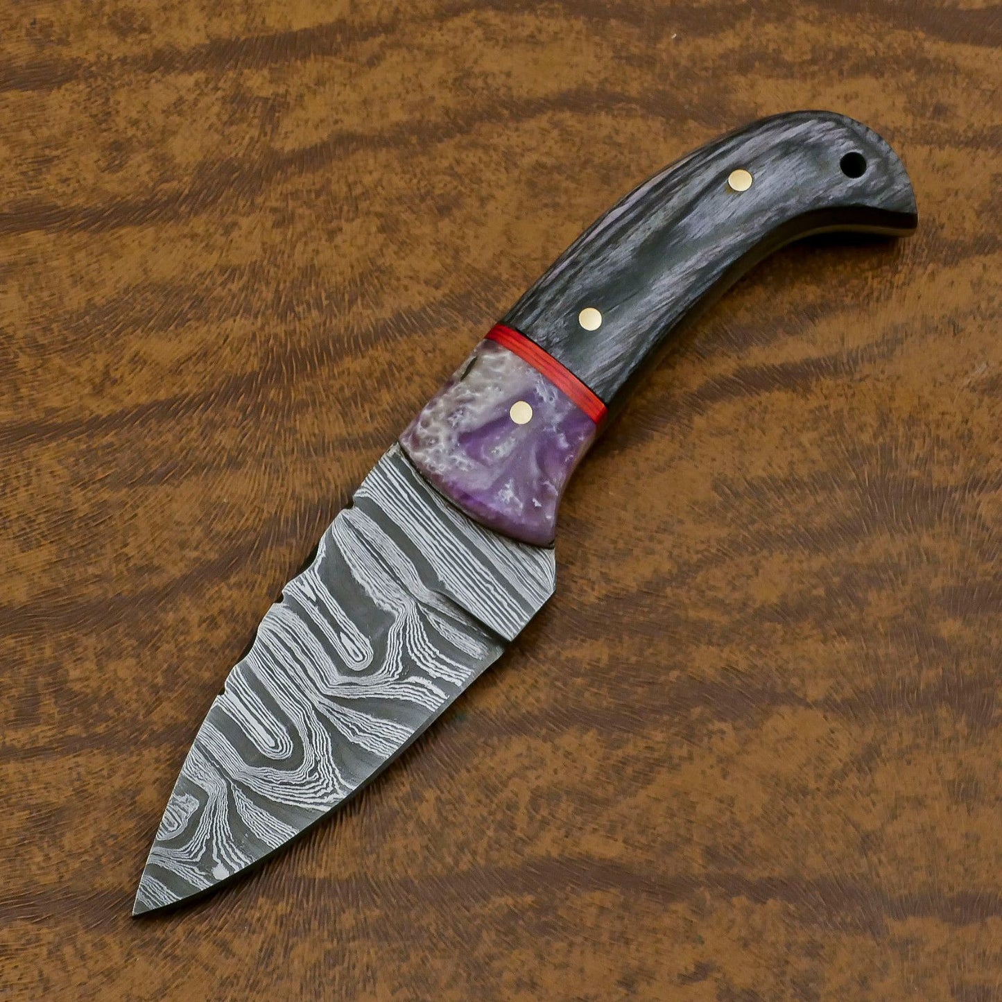 Handmade Damascus Skinner Knife with Resin and Wood Handle – Custom Hunting EDC Blade