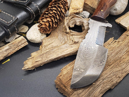 Hand Forged Damascus Steel EDC Hunting Tracker Knife | 9" | Rosewood Handle | Leather Sheath