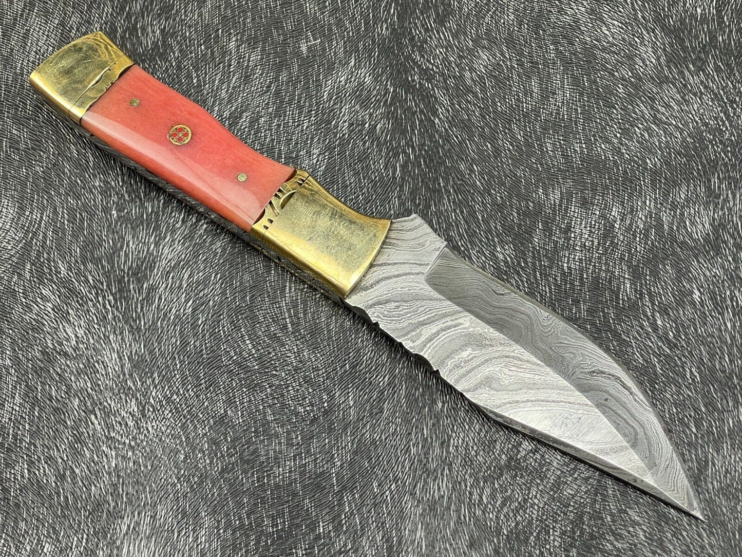 Heritage Forge 9 Inch Damascus Steel Hunting Skinning Knife with Resin Handle and brass including Leather Sheath
