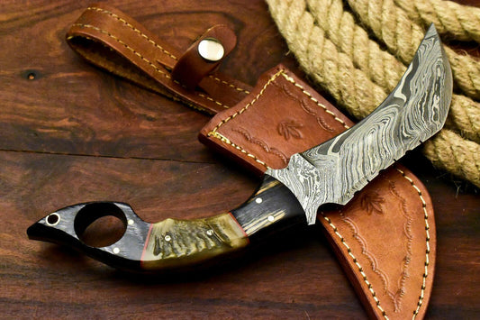 11" Best Damascus Karambit Handmade Karambit Damascus Steel Knife With Ram’s Horn Handle