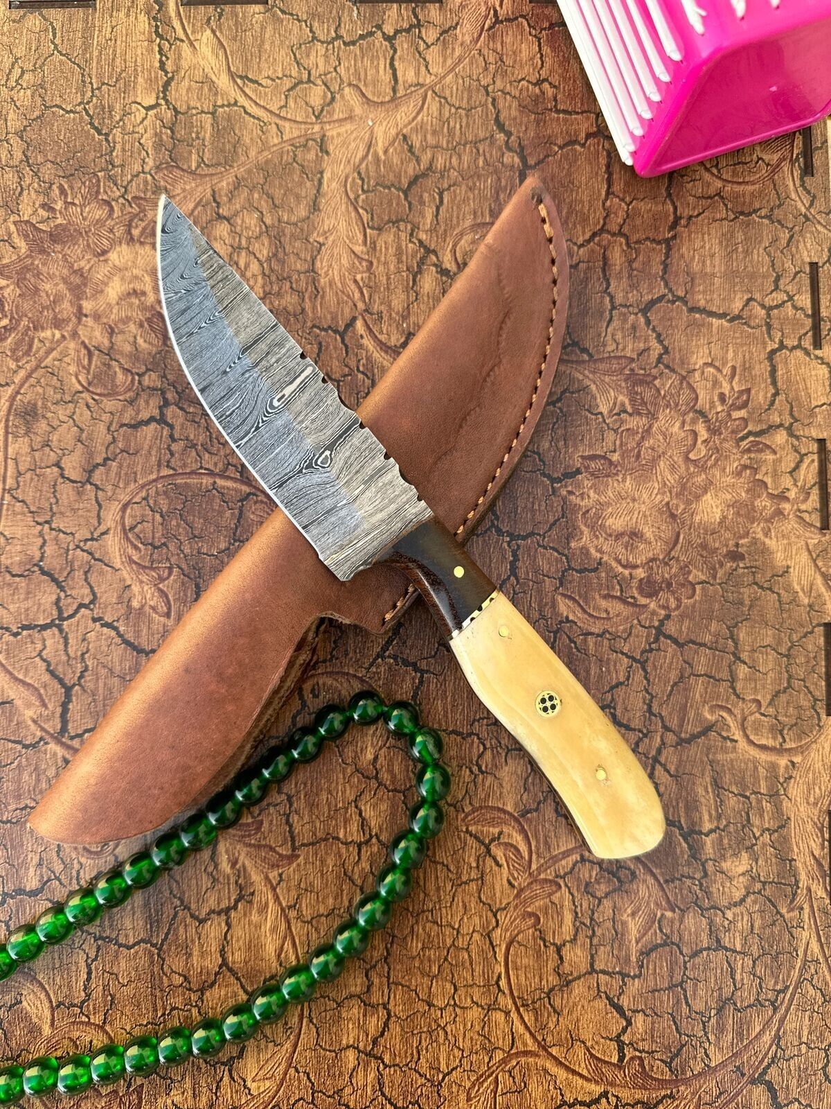 Heritage Forge Twist Damascus Steel Skinner Knife with Hardwood Handle – Custom Handmade Hunting Knife