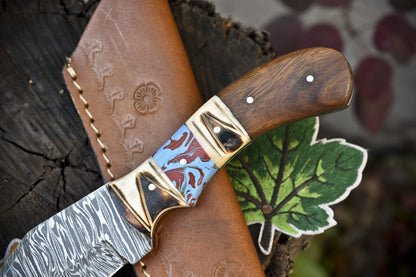 Twist Damascus Skinner Knife with Mixed Handle for Hunting and Outdoor Use