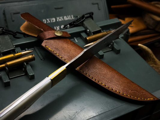 Handmade Damascus Steel Kitchen Chef Knife, Wood Handle, Cow Leather Sheath