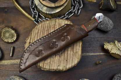 9.5" Handmade   Damascus Skinner Knife Walnut Wood Handle Camping Tool