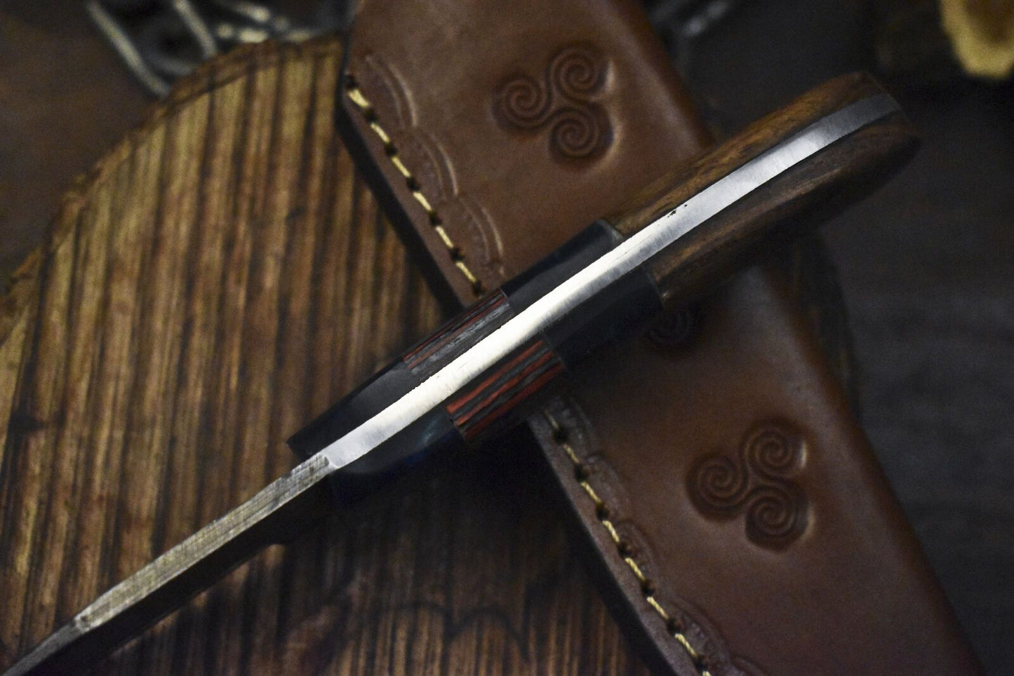 Twist Damascus Skinner Knife with Walnut Wood Handle and Micarta Bolster – Premium Handmade Hunting Blade