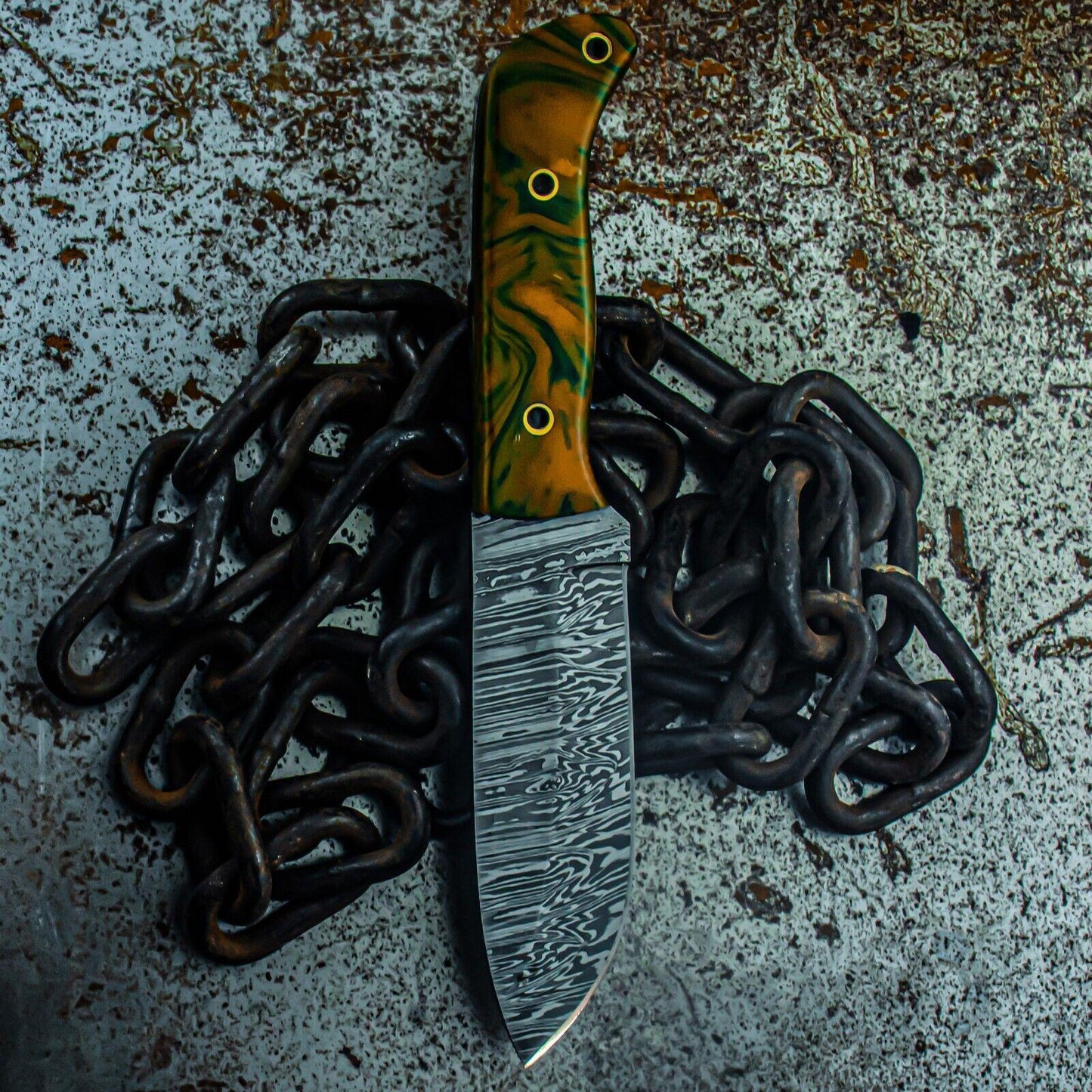 9.5" Custom Damascus Steel Bowie Knife – Resin Handle + Leather Sheath