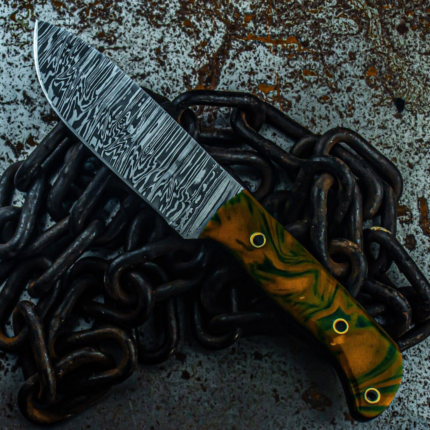 9.5" Custom Damascus Steel Bowie Knife – Resin Handle + Leather Sheath