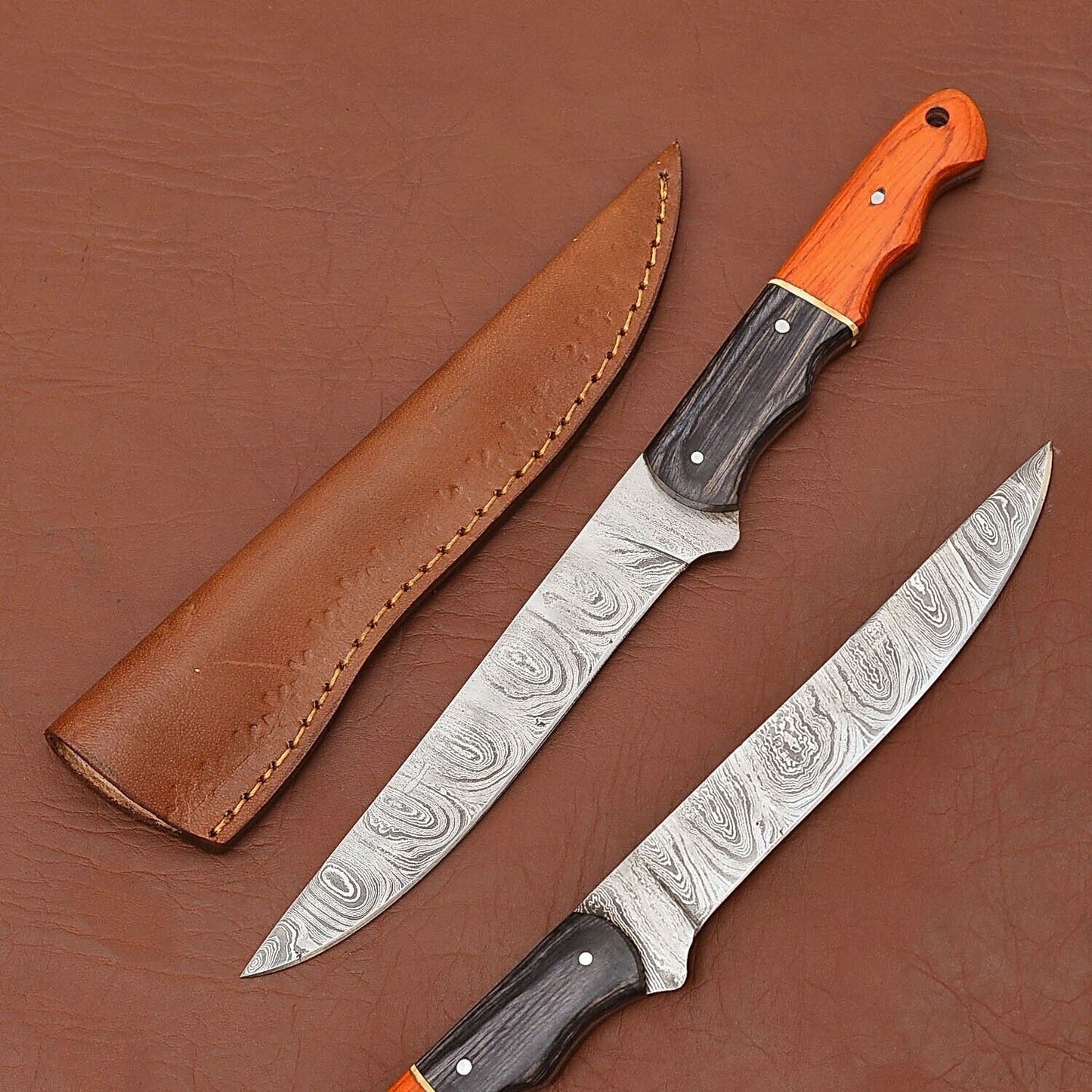 Handmade Damascus Steel Fillet Knife – Kitchen Chef Knife with Wood Handle & Leather Sheath