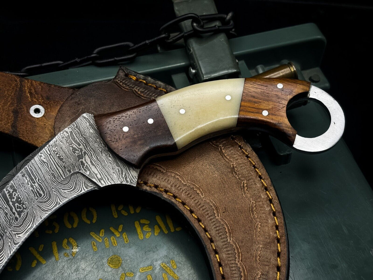 8" Handmade damascus karambit Tactical karambit damascus steel with Bone Handle