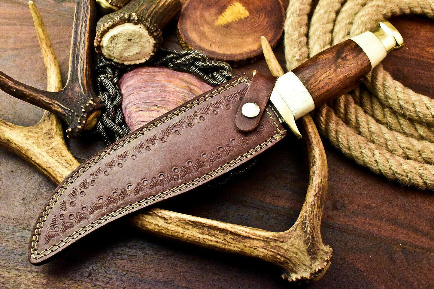 Custom Damascus Bowie Hunting Knife | Walnut Wood Handle, 8.5" Blade